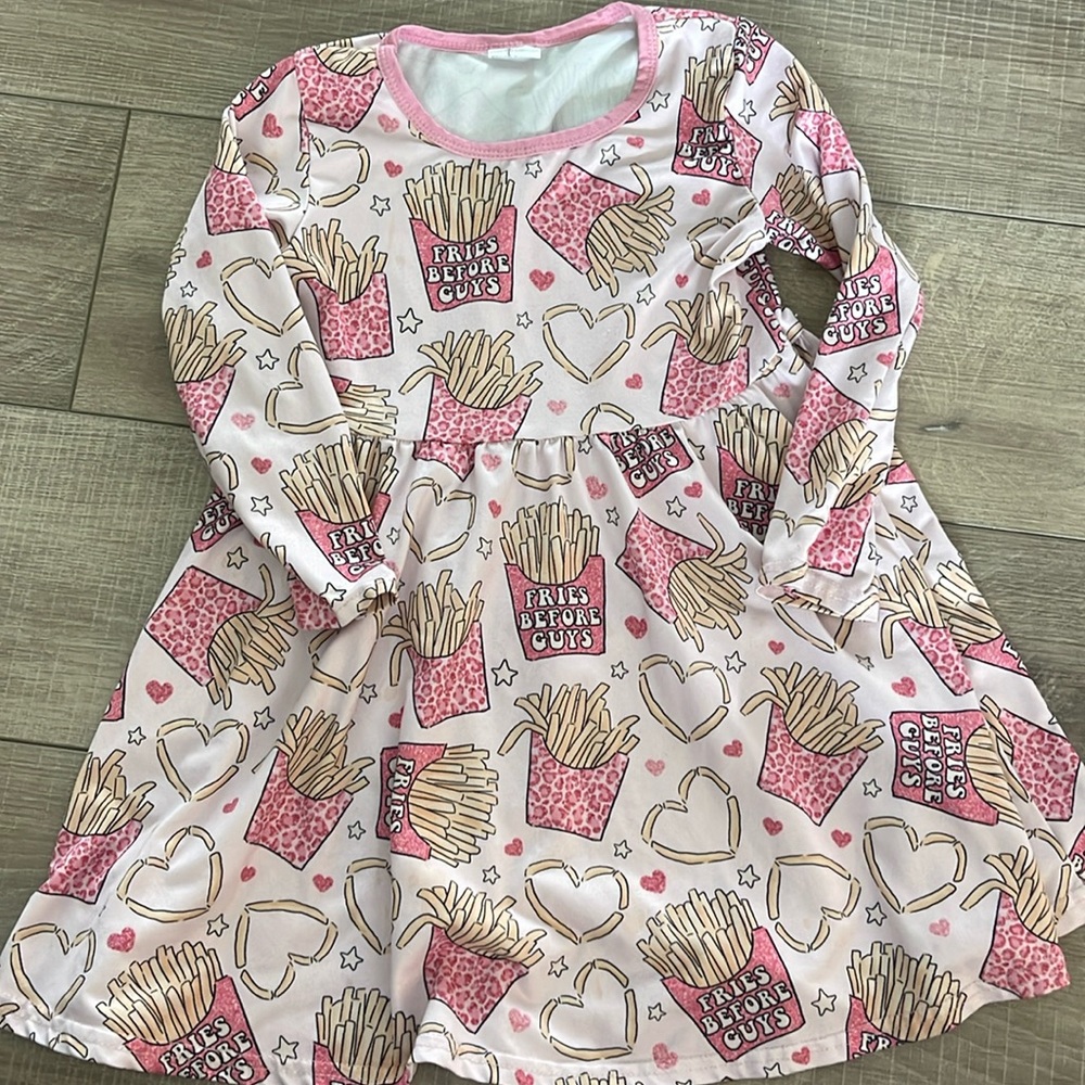 Kids Dress ‘Fries Before Guys’